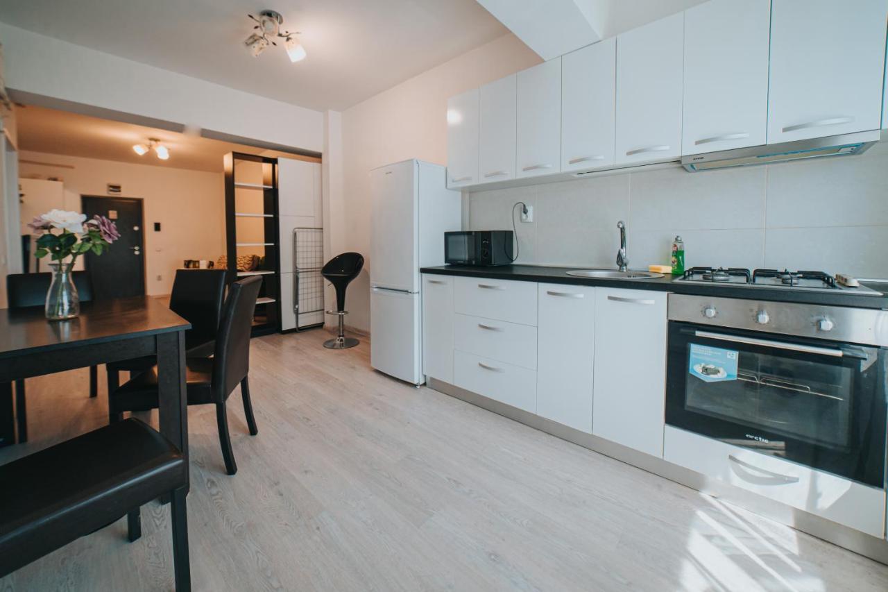 Palas Mall - Cozy Studios And Flats Iasi Eksteriør billede