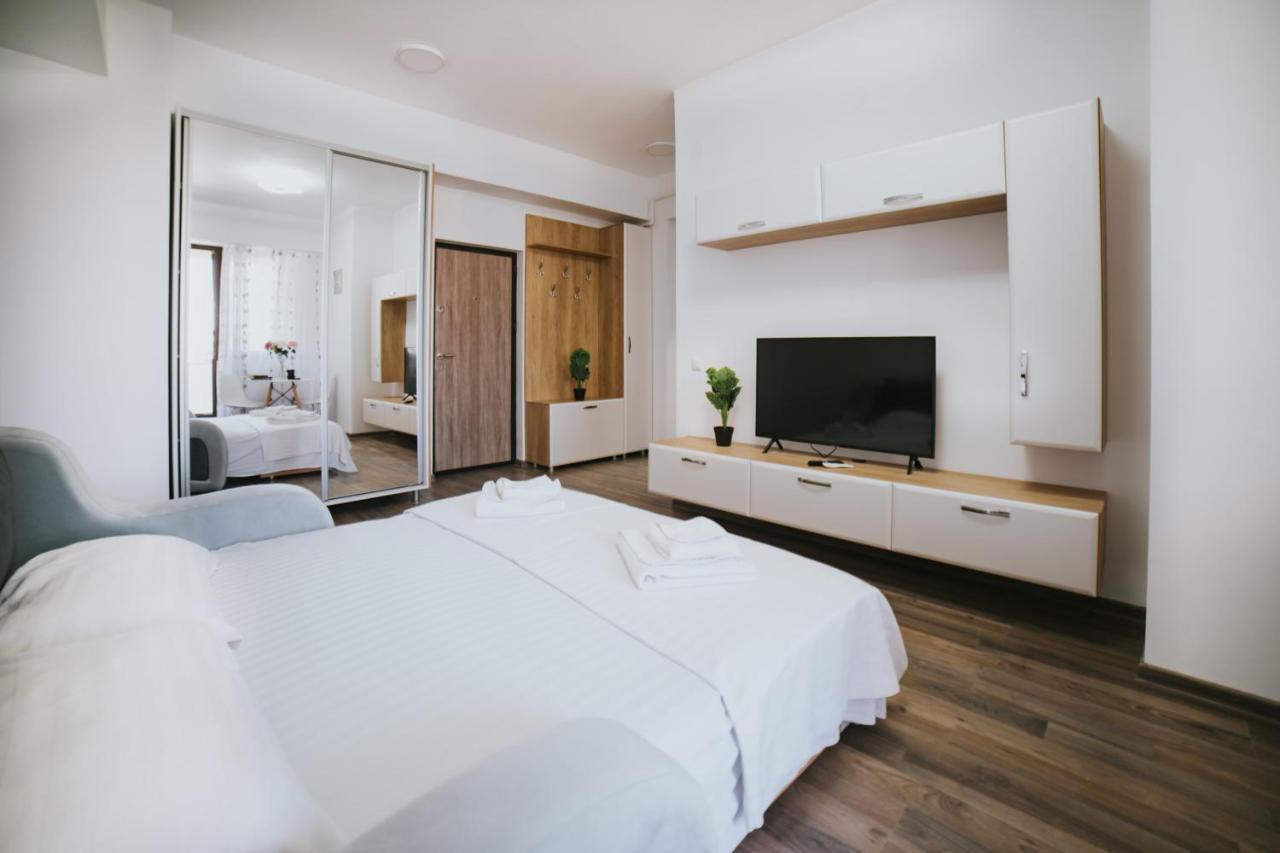 Palas Mall - Cozy Studios And Flats Iasi Eksteriør billede