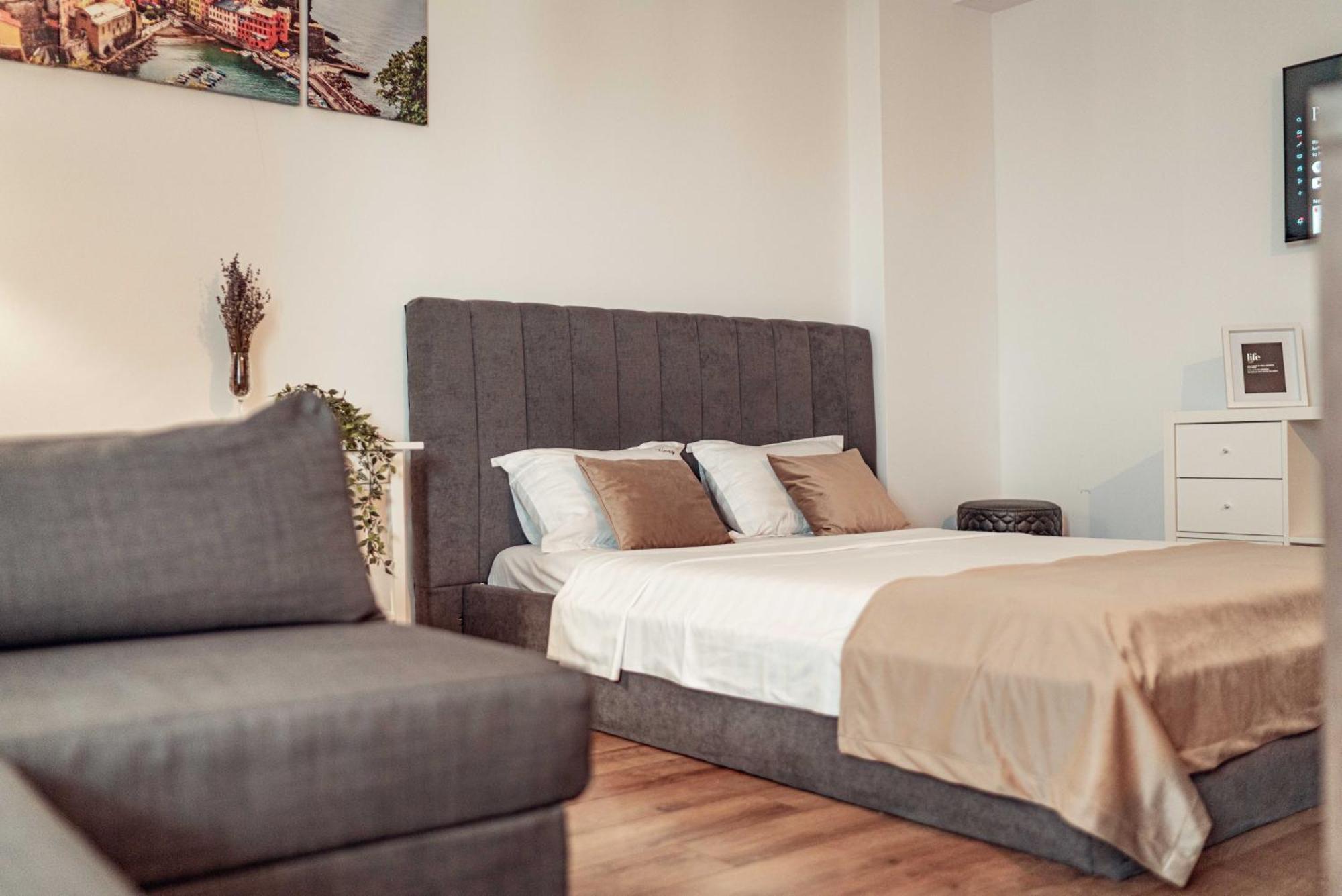Palas Mall - Cozy Studios And Flats Iasi Eksteriør billede