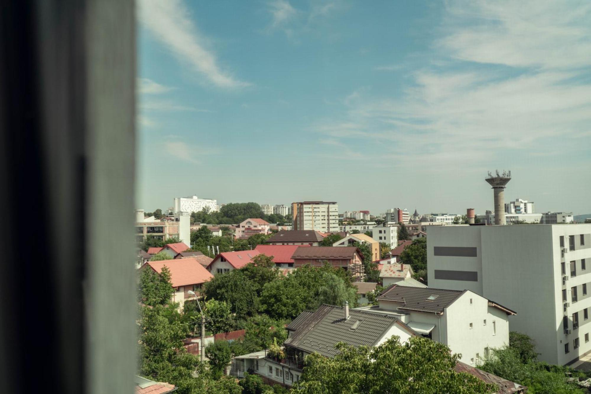 Palas Mall - Cozy Studios And Flats Iasi Eksteriør billede